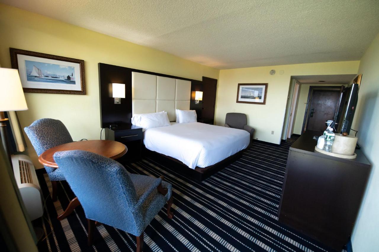 Holiday Inn Bar Harbor Regency Hotel By Ihg Экстерьер фото