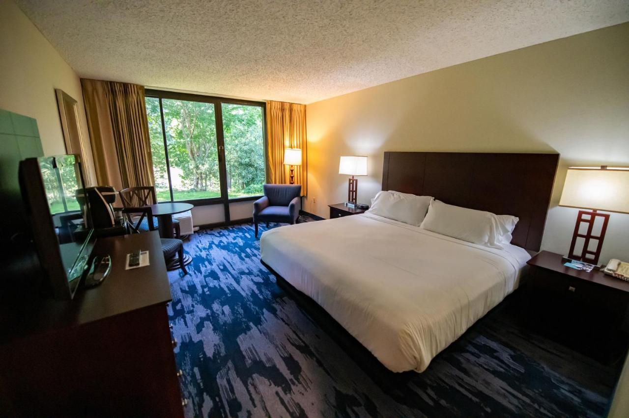 Holiday Inn Bar Harbor Regency Hotel By Ihg Экстерьер фото