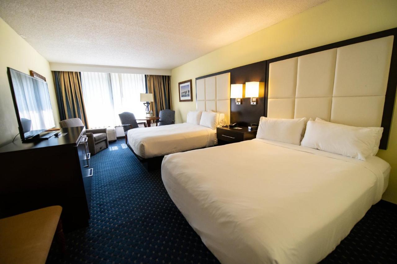 Holiday Inn Bar Harbor Regency Hotel By Ihg Экстерьер фото