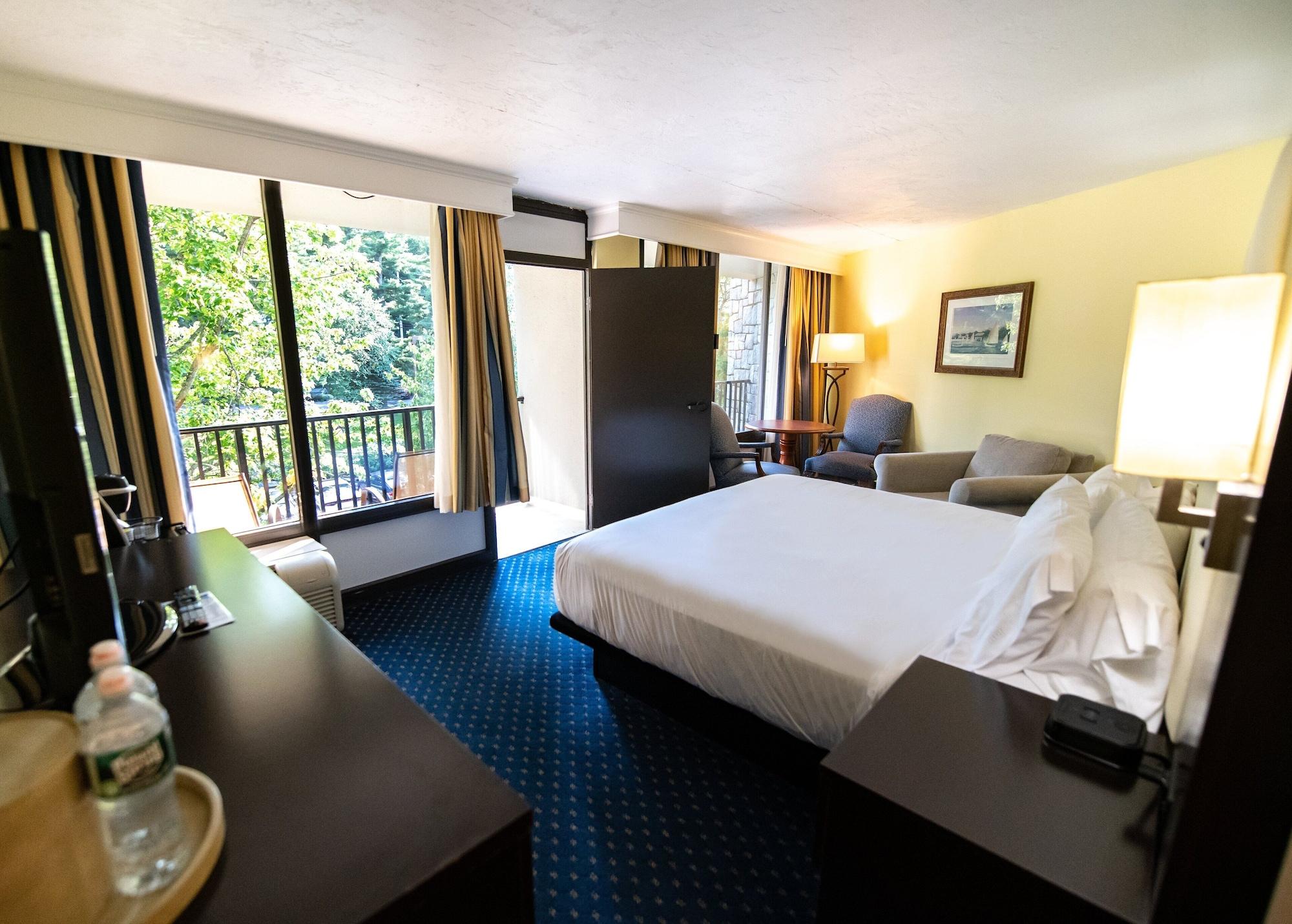 Holiday Inn Bar Harbor Regency Hotel By Ihg Экстерьер фото